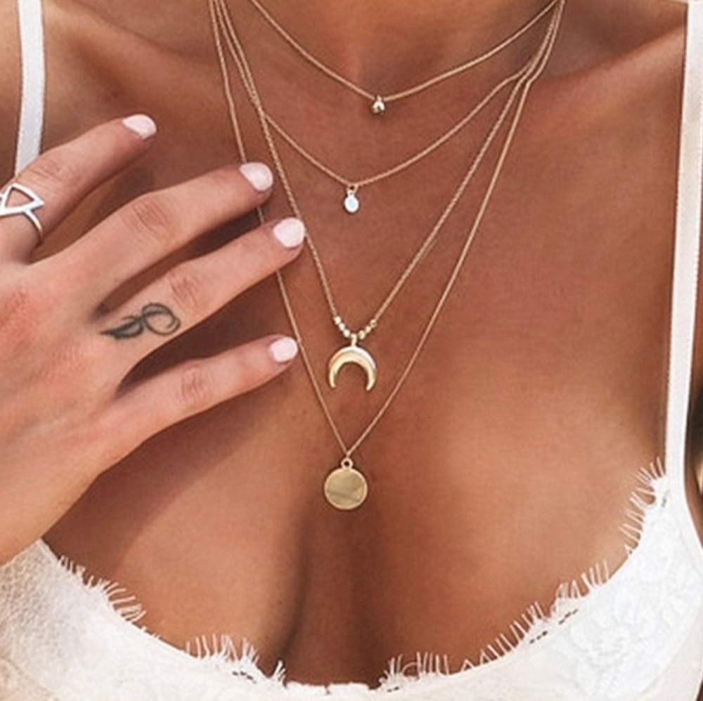 Dainty necklace layered chain charm gold pendant - Picture 1 of 2